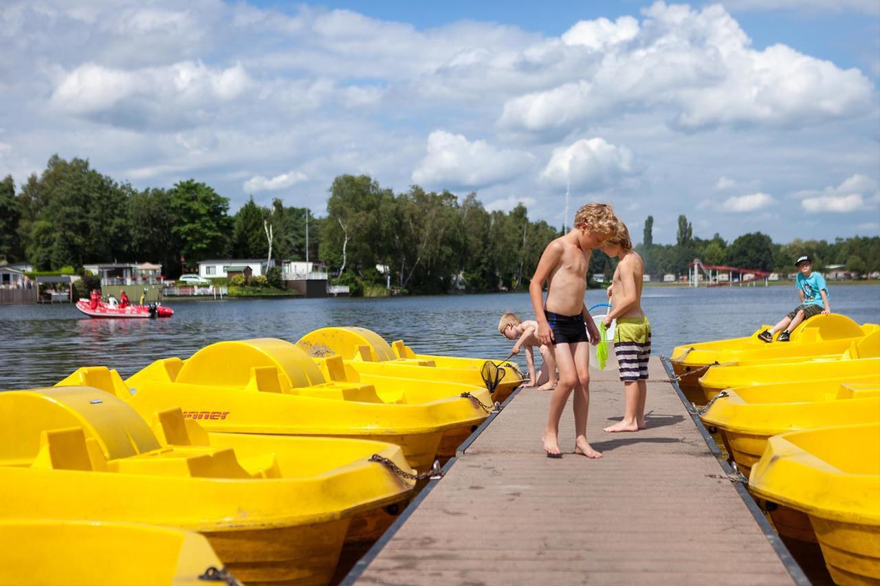 Pm Dennendijk Mobile Home Water Asten Esterno foto